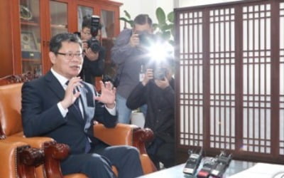 금강산 시설철거 '문서협의' 제안한 北…'창의적 해법' 난항예상