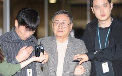 '가사도우미 성폭행' 김준기 전 DB회장 구속…"증거 인멸 우려"