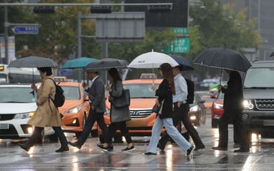 낮부터 중부지방 빗방울…밤에는 돌풍에 천둥·번개도