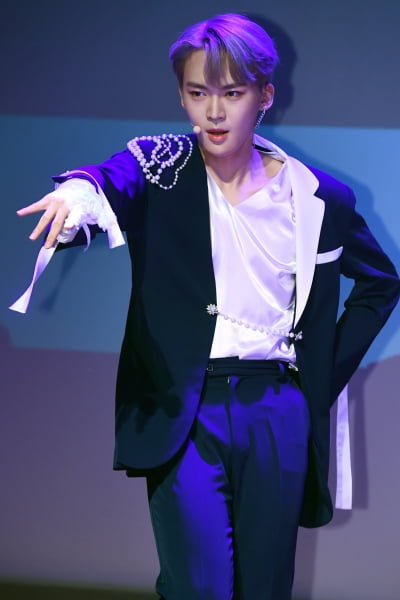  세븐어클락 루이, '멋진 모습에 시선강탈'