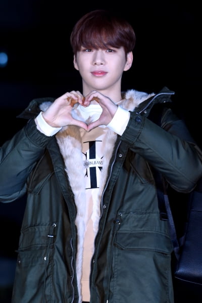 [포토] 강다니엘, '감탄을 부르는 멋진 모습'