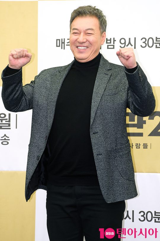 배우 김갑수