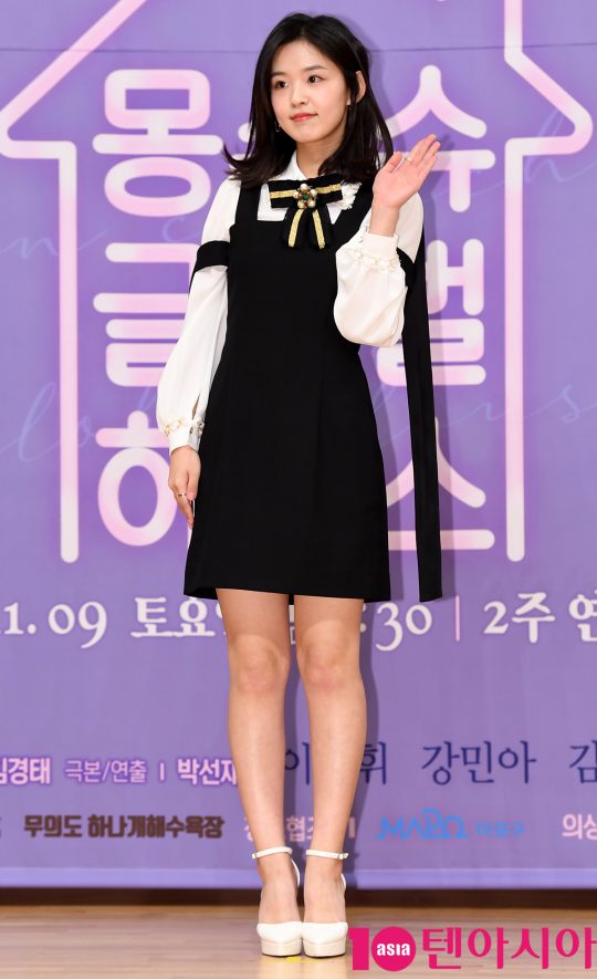 김시은이 8일 오후 서울 양천구 목동 SBS 사옥에서 열린 SBS 모비딕 숏폼드라마 ‘몽슈슈글로벌하우스'(이하 몽글스) 제작발표회에 참석하고 있다.