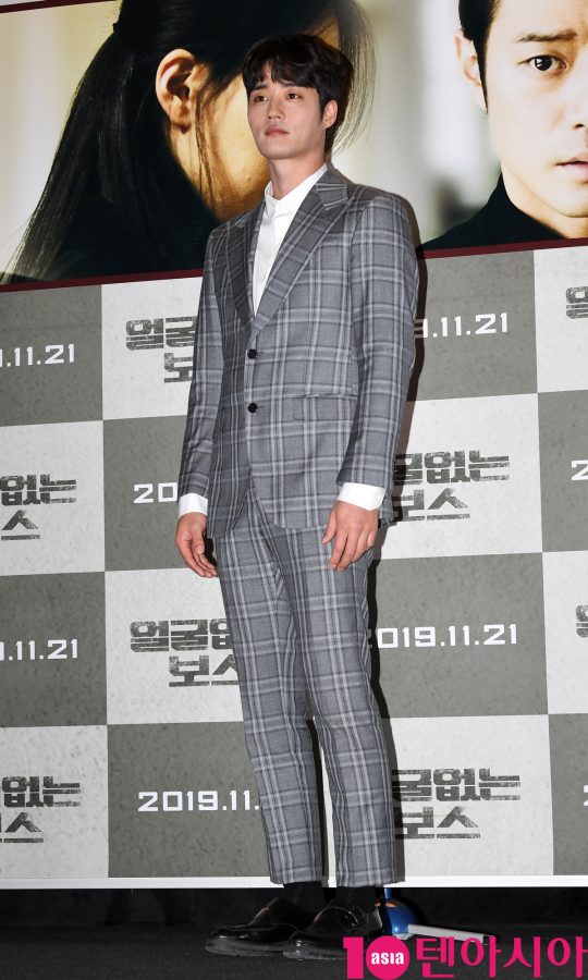 배우 이한율이 14일 오후 서울 한강로3가 CGV 용산아이파크몰점에서 열린 영화 ‘얼굴없는 보스’ 언론시사회에 참석하고 있다.