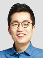 이롬 대표에 김상민 전 의원