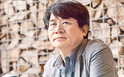 소설가 성석제 "문학은 일상의 낮은 목소리…일단 재밌어야 읽히죠"