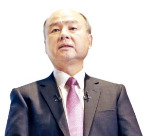 손정의, 위워크 재건 나서…은행에 3조원 대출 'SOS'
