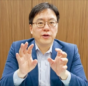 이영욱 변호사 "글보다 그림이 사실관계 파악에 효과적이죠"