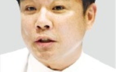 "기업접대비 한도 올리고 거래증진비로 명칭 바꾸자"