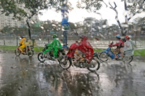 [Focus] 베트남을 뒤덮은 오토바이 물결
