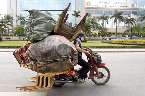 [Focus] 베트남을 뒤덮은 오토바이 물결