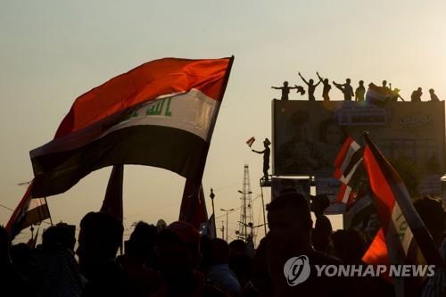 이라크 남부 바스라서 반정부시위 100명 부상…항구도 차질