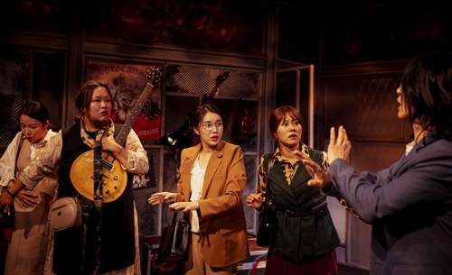 [공연소식] 연극으로 만나는 한국 최초 영화 '의리적 구토' 外
