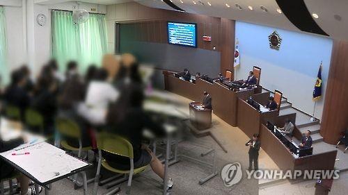 자습 많이 하는 사립, 덜 하는 공립…광주 고교 '공저사고' 현상