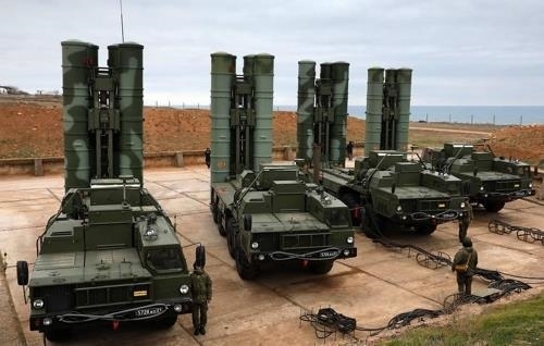 인도, 러 방공미사일 S-400 도입 서둘러…美, 불만 표시