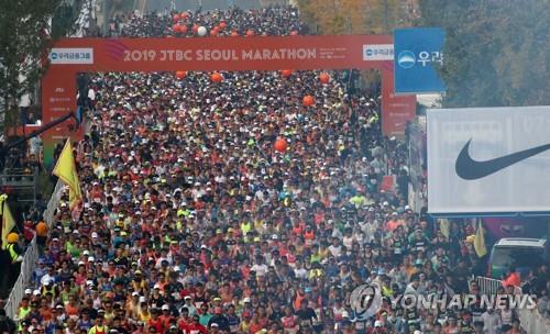 "밀레니얼 러너 잡아라"…스포츠패션업계 마케팅 경쟁