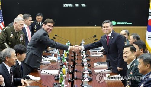 정경두 "한미, 방위비 공평·상호동의 가능한 수준서 결정공감"(종합)