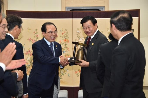 [한-아세안] 오거돈 부산시장, 부산 알리기 동분서주(종합)