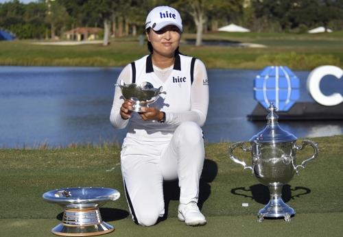 [권훈의 골프확대경] 고진영, LPGA 장타 시대에 마침표 찍나