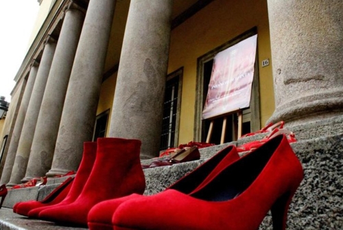 이탈리아인 4명 중 1명 "여성 옷차림이 성폭력 유발"