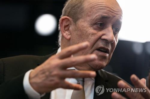 프랑스도 中신장 '직업훈련소' 비난…"대규모 구금 중단해야"