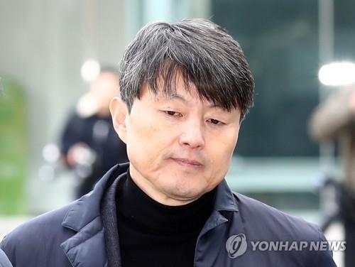 靑감찰, 유재수 비위 어디까지 파악했나…검찰 수사 초점