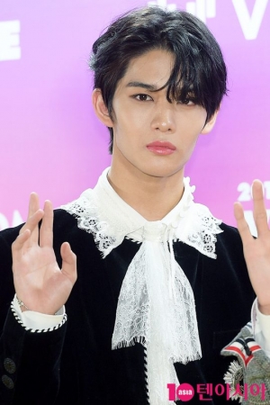 [TEN PHOTO]배진영 &#39;살아 숨쉬는 눈빛!&#39;