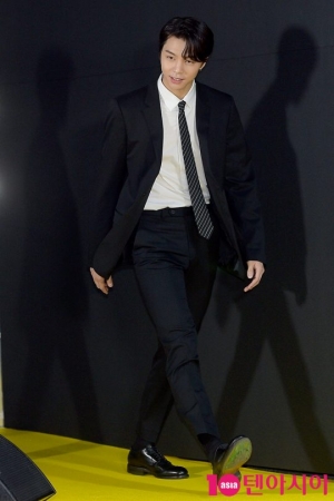 [TEN PHOTO]NCT 쟈니 &#39;남자의 향기&#39;