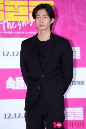 [TEN PHOTO]송재림 &#39;훈훈한 눈빛&#39;