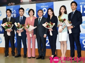 [TEN PHOTO]양승동 KBS 사장과 KBS 뉴스 새 앵커와 함께