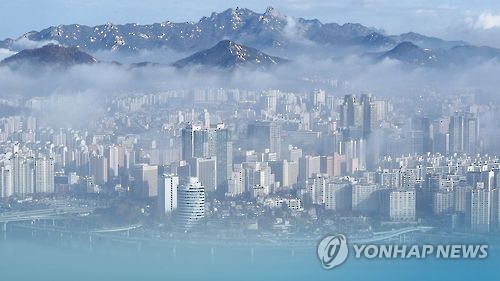 경기내륙·서해안 짙은 안개…미세먼지·황사 유의