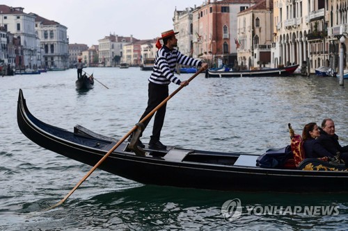 수일째 이어진 강우로 '물의 도시' 伊베네치아 또 침수 위기