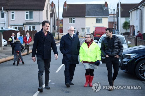 英 야당, 잉글랜드 북부 홍수 발생에 정부 대응 비판