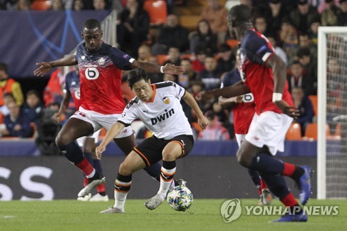 '황희찬 PK 유도' 잘츠부르크, 무승부…이강인은 UCL 첫 선발