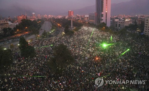 [칠레시위 한달] 피노체트의 유산, '중남미의 오아시스'를 흔들다