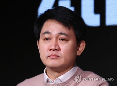 넷마블 방준혁 "MMORPG에 산업 정체…장르 다양화·융합 필요"