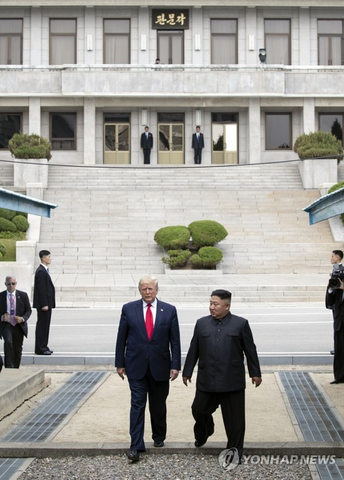 [임기 반환점] ⑦ 숨 가빴던 한반도 외교전 '일단 멈춤'…다시 힘낼까