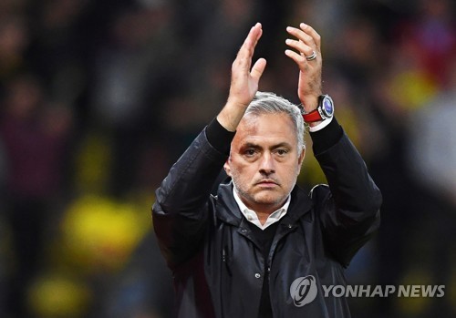 토트넘, 모리뉴 감독 선임…'스페셜 원' 11개월 만에 EPL 복귀