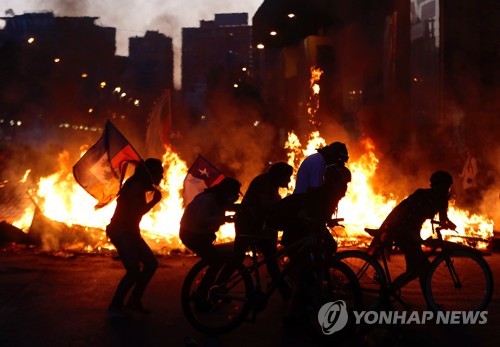 [칠레시위 한달] 피노체트의 유산, '중남미의 오아시스'를 흔들다