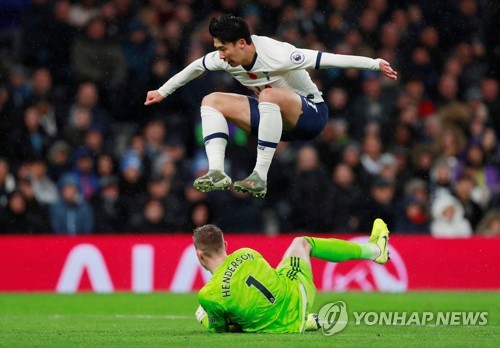 손흥민 리그 3호골 폭발…토트넘, 셰필드와 1-1 무승부