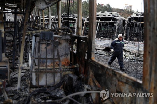 모랄레스 물러난 볼리비아 '안갯속'…권력 공백 속 혼돈 심화(종합)