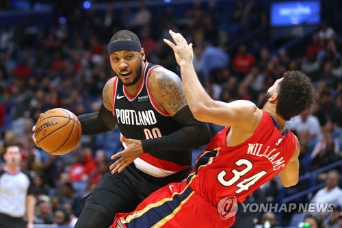 앤서니, 1년 만의 NBA 복귀전서 10득점…야투성공률 28.6%(종합)