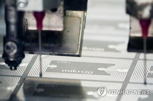 알리안츠 "내년 반도체 시장 회복 어려워…매출 3% 줄 듯"
