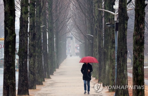 [내일날씨] 전국 흐리고 곳곳 눈·비…미세먼지 '좋음'∼'보통'