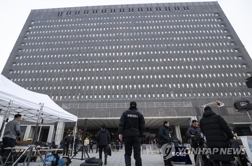 '울산시장 비위 첩보' 靑→경찰 전달…檢,선거개입 수사(종합2보)