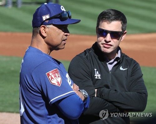 MLB 다저스, 프리드먼 사장과 '조용히' 계약 연장