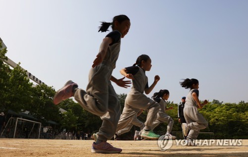 한국 청소년 운동부족 세계 최악…여학생은 146국 중 '꼴찌'