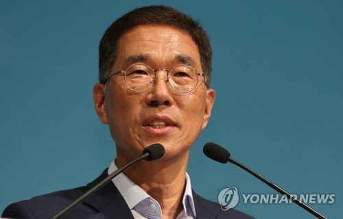 한국노총 위원장 "경사노위 더디기만 해…독자적 대화 나설 것"