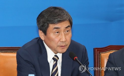 이종걸, '교안오빠' 페북글 수정…한국당 "저급한 성인식 개탄"