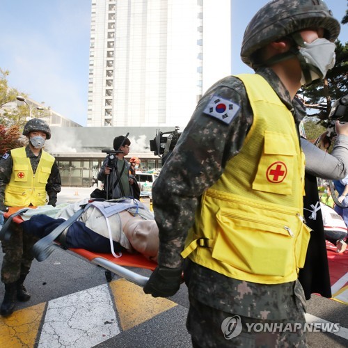 국방부, '군 응급환자 골든타임 확보' 응급후송체계 논의